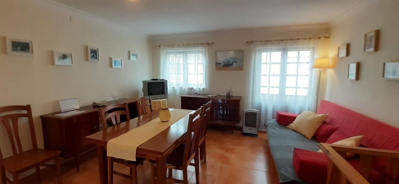 Holiday House Tocha Пальейруш-да-Тока Экстерьер фото