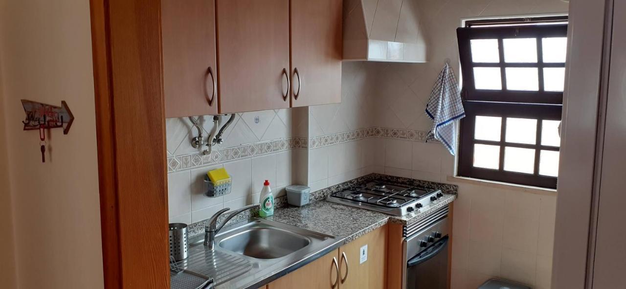 Holiday House Tocha Пальейруш-да-Тока Экстерьер фото